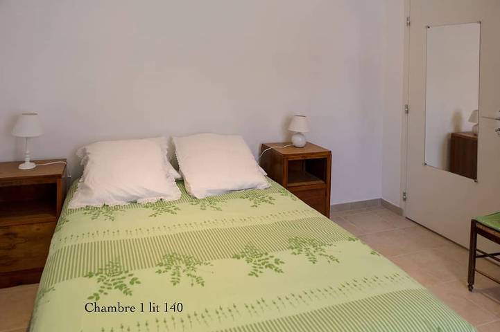 Gîte pour 4 personnes, avec balcon à Guillaumes - 2