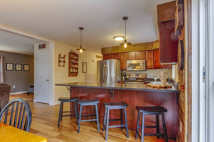 Vacation home for 12 people, with yard in Vermont