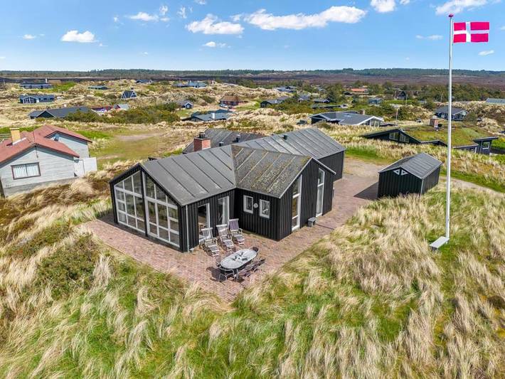 Ferienhaus mit meerblick für 8 Personen, mit Sauna und Ausblick in Henne Strand