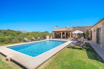 Villa in Pollença, Serra de Tramuntana für 8 