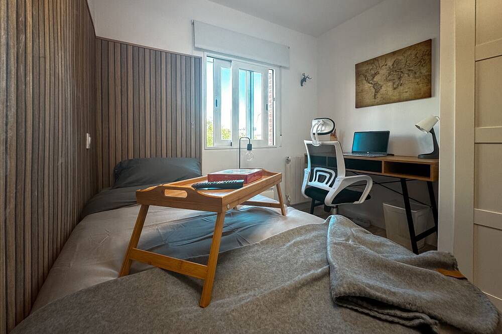 Caracas: perfect room to live and share in Madrid in Madrid, Madrid Province