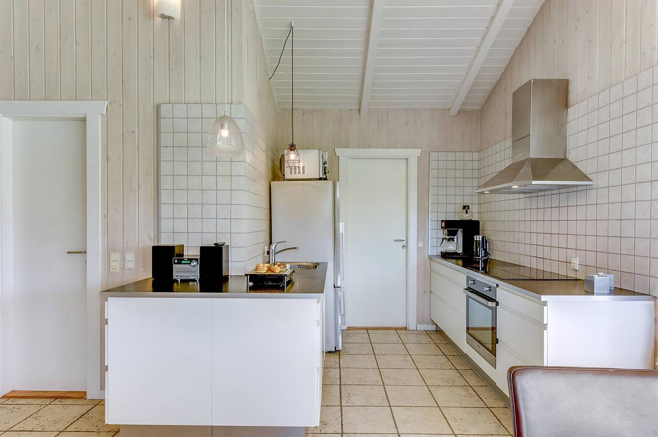 Beautiful home in Ringkøbing w/ 5 Bedrooms, Sauna and Wifi in Søndervig, Holmsland Klit
