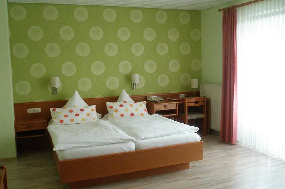 Doppelzimmer Dusche/Wc - Landhotel am Wenzelbach in Prüm, Naturpark Hohes Venn-Eifel