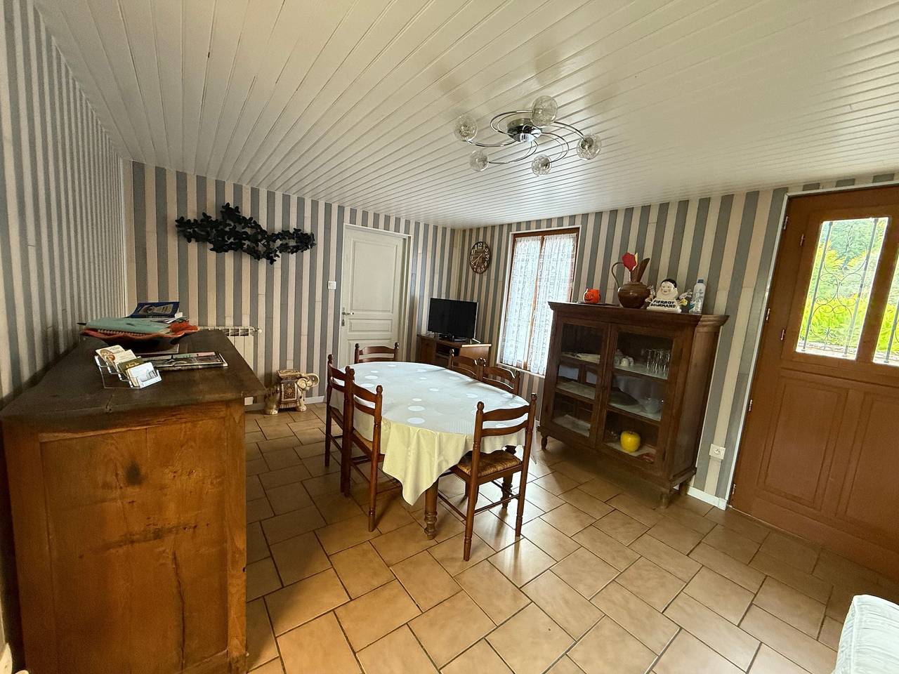 Casa de campo - (acogida moteros) a 50 m del río Dordoña in Beaulieu-sur-Dordogne, Brive-la-Gaillarde region
