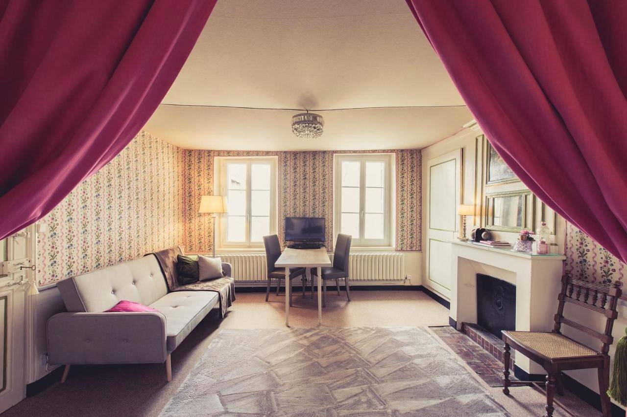 Appartement entier, Apartment in Poitiers, Vienne (France)