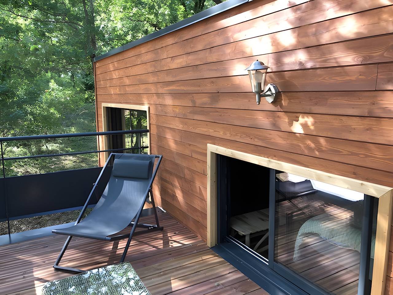 Les Crouquets Truffle Spa Cabin in Jayac, Périgord Noir