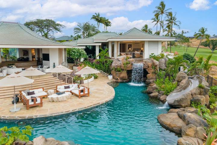 Holiday home for 12 people, with balcony and pool - 1
