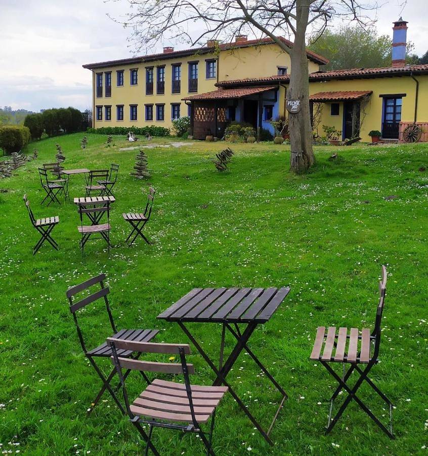 Hotel Rural La Llosa de Fombona in Susacasa, Gozón
