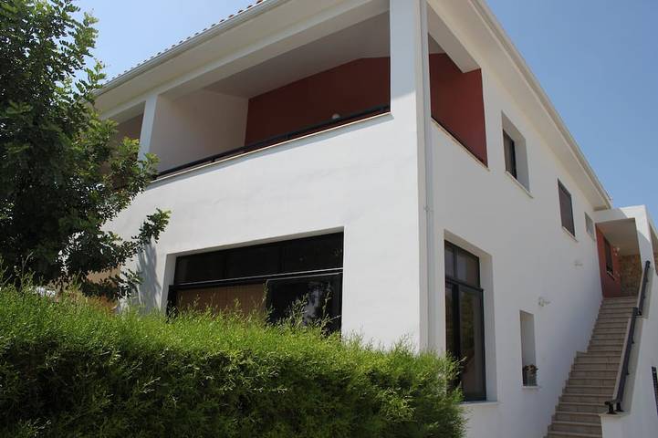 Ferienwohnung für 5 Personen, mit Pool und Garten in Südzypern