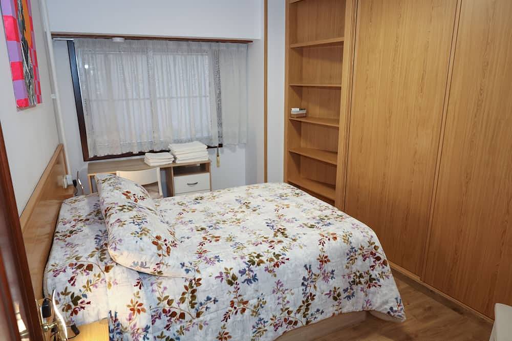 Appartamento intero, Centrico Exterior Amplio 110 m in Santiago di Compostela, Provincia della Coruña