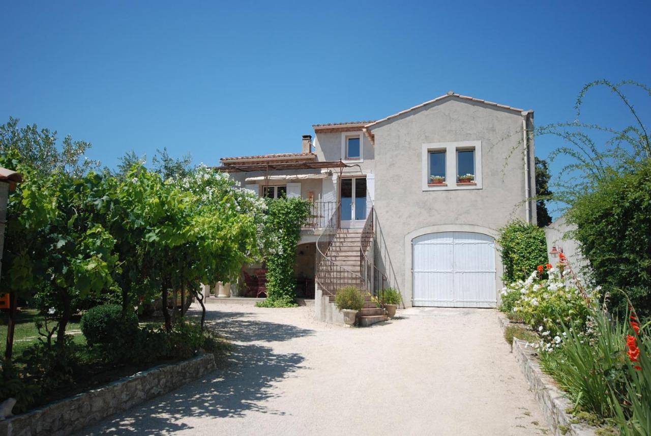 Double Room with Private Bathroom in Vaison-la-Romaine, Parc naturel régional du Mont-Ventoux