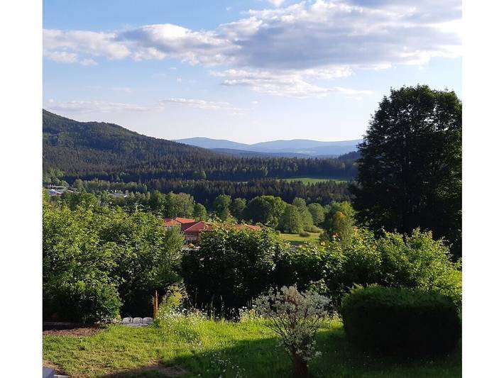Ferienhaus für 4 Personen, mit Terrasse und Garten in Bodenmais