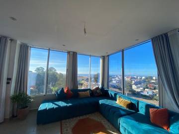 Gîte pour 7 personnes, avec terrasse à Tanger