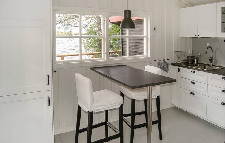 Ferienhaus für 2 Personen mit Seeblick in Habo (Mälaren), Mälaren