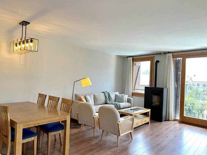 Apartamento de vacaciones para 5 personas, con balcón y vistas, Se admiten mascotas en Pallars Sobirà - 3