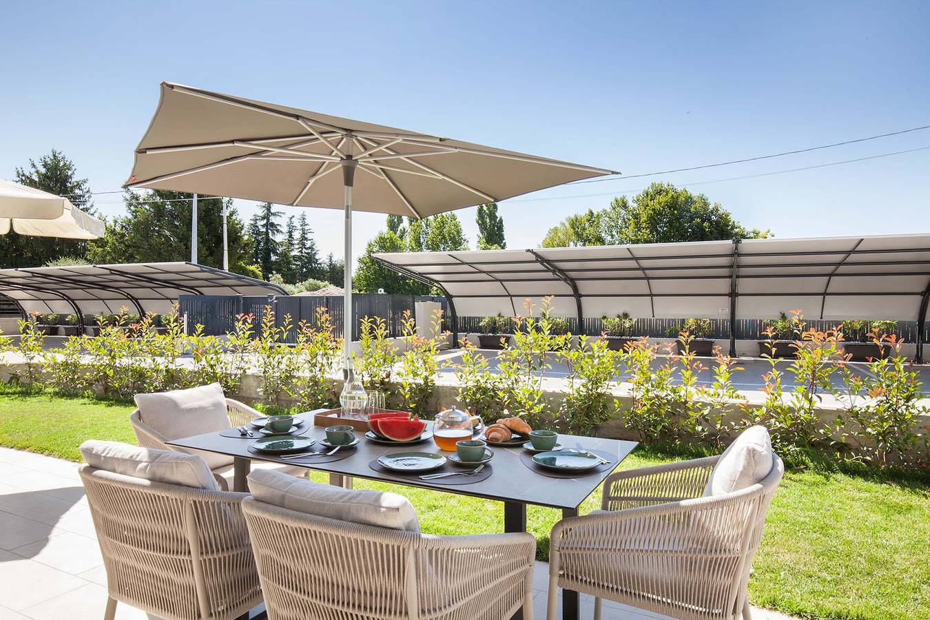 Apartamento entero, Apartment Petra with Pool in Lazise, Montañas Garda
