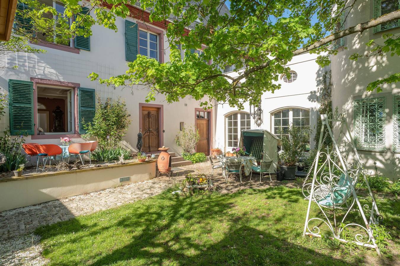 Ganze Ferienwohnung, Ferienwohnung mit Terrasse in Ingelheim am Rhein, Landkreis Mainz-Bingen
