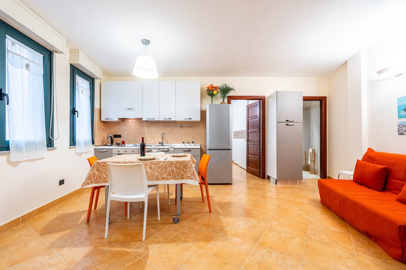 Appartamento intero, "Vico 1° Sulis Apartment 3' con Wi-Fi e aria condizionata in Villanova (Sardinia), Cagliari