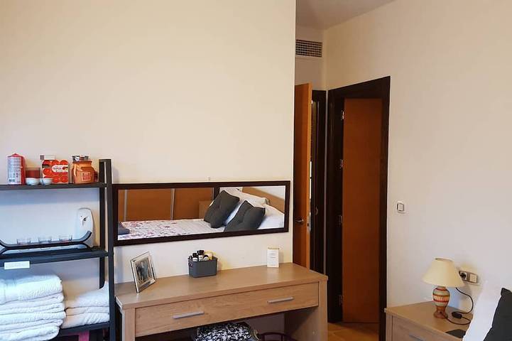 Appartement entier, Appartement penthouse idéalement situé à seulement 3. 8 km du centre d'Aguilas in Los Geraneos, Águilas