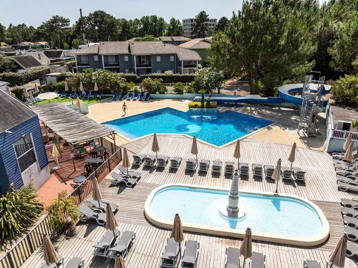 Chalet pour 4 personnes, avec piscine et terrasse en Gironde