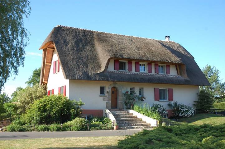 Chambre d’hôte pour 2 personnes, avec jardin ainsi que jacuzzi et piscine