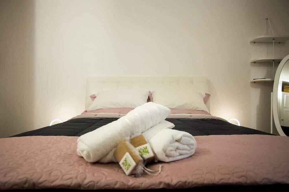 Appartamento intero, Casa Colombo - The Fab Stay in Brindisi, Salento