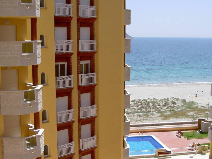 Appartement de vacances pour 3 personnes, avec piscine ainsi que terrasse et jardin, animaux acceptés - 1