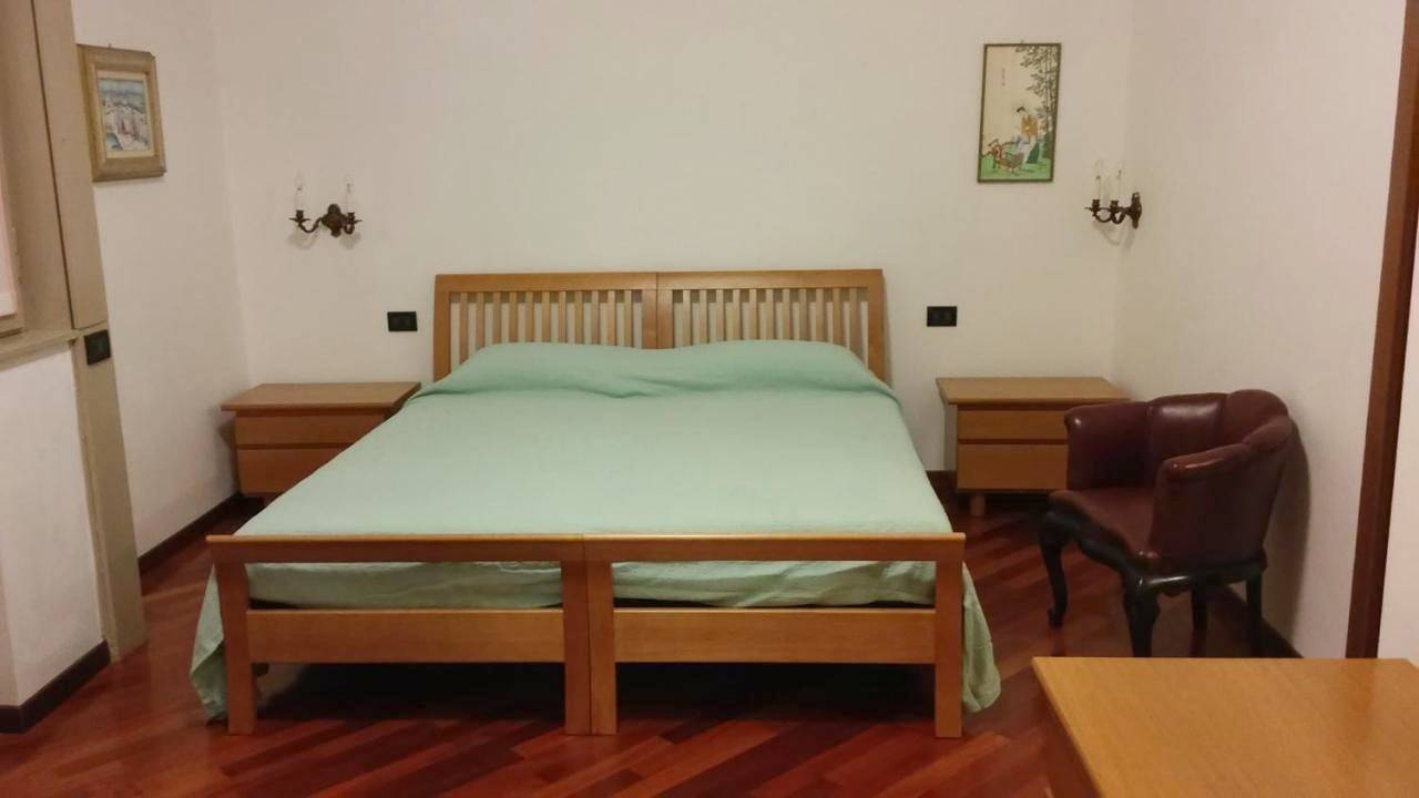 Appartamento intero, Emi Apartment in Bollate, Provincia di Milano