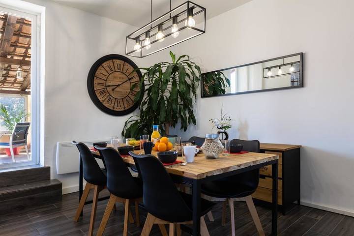 Gîte pour 6 personnes, avec terrasse et vue à Gignac-la-Nerthe - 3