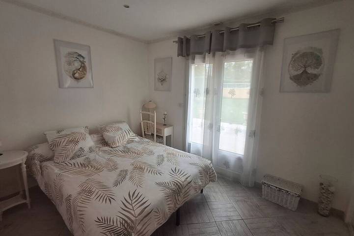 Location de vacances pour 8 personnes, avec jardin et terrasse à Coulounieix-Chamiers - 2