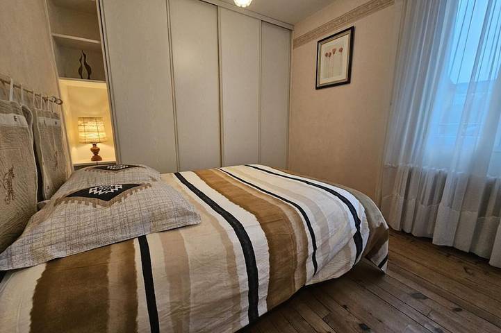 Gîte pour 6 personnes, avec Terrasse et Jardin à Le Lardin-Saint-Lazare - 2