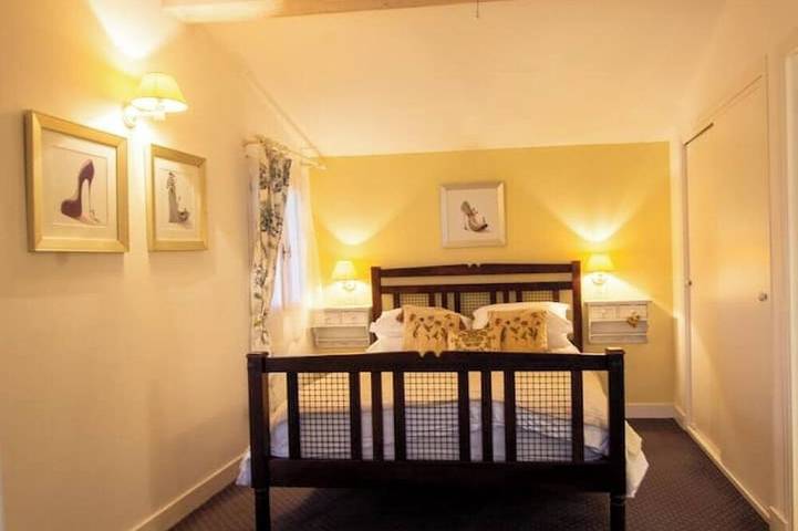 Gîte pour 2 personnes, avec Terrasse et Jardin à Bourniquel - 2