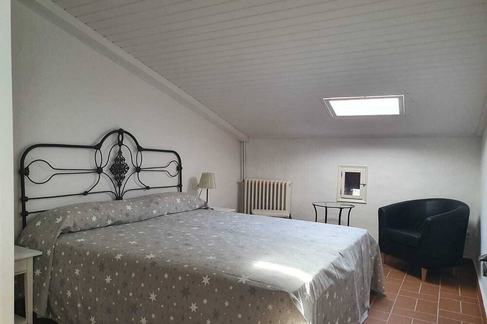 House with space, lots of light and charm in Forallac, Costa Brava