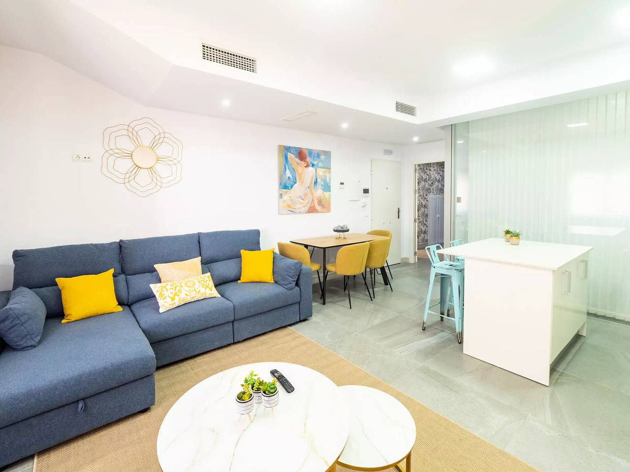 Apartamento entero, 2 estancias 4 Personas in Alhaurín el Grande, Provincia de Málaga