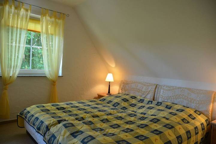 Ferienhaus für 4 Personen, mit Garten und Sauna sowie Balkon in Lancken-Granitz - 3