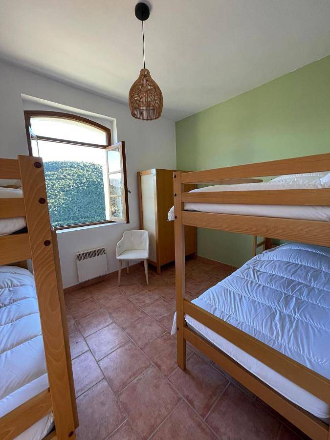 Chambre d’hôte pour 12 personnes, avec terrasse ainsi que vue et jardin en Corse - 3