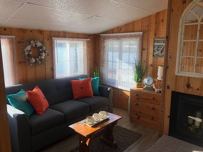 Vacation rental for 5 people, with yard in Lake Huron