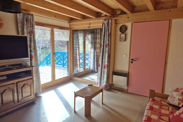 Chalet für 6 Personen mit Garten in La Féclaz, Les Déserts