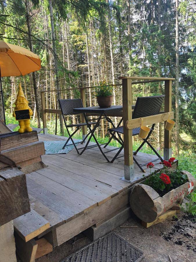 Gîte pour 3 personnes, avec vue et jardin à Saint-Martin-sur-la-Chambre - 2