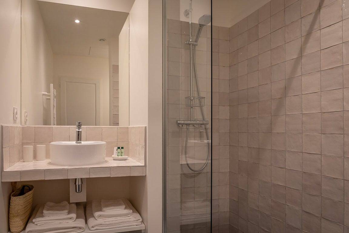 Ti Laouen Chambres d'hôtes - 300 m du Golfe du Morbihan - Chambre Carrière in Arradon, Côte des Mégalithes