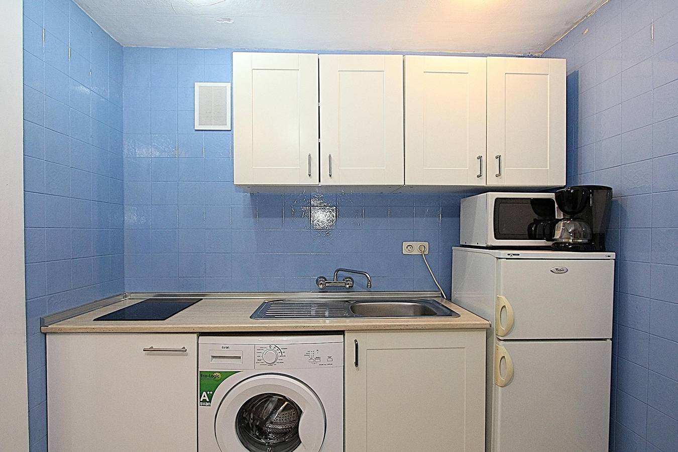 Appartement entier, Appartement Bond. 2/4 personnes. Très proche de la mer in Central Lloret de Mar, Lloret de Mar