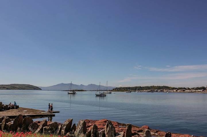 Holiday rental for 2 people, with garden, with pets in Millport