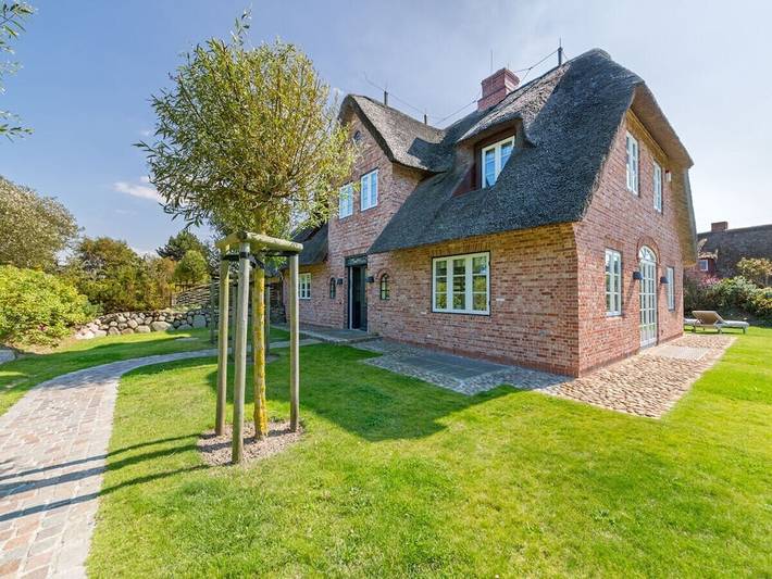Ferienhaus für 8 Personen, mit Sauna und Terrasse sowie Whirlpool, mit Haustier - 1