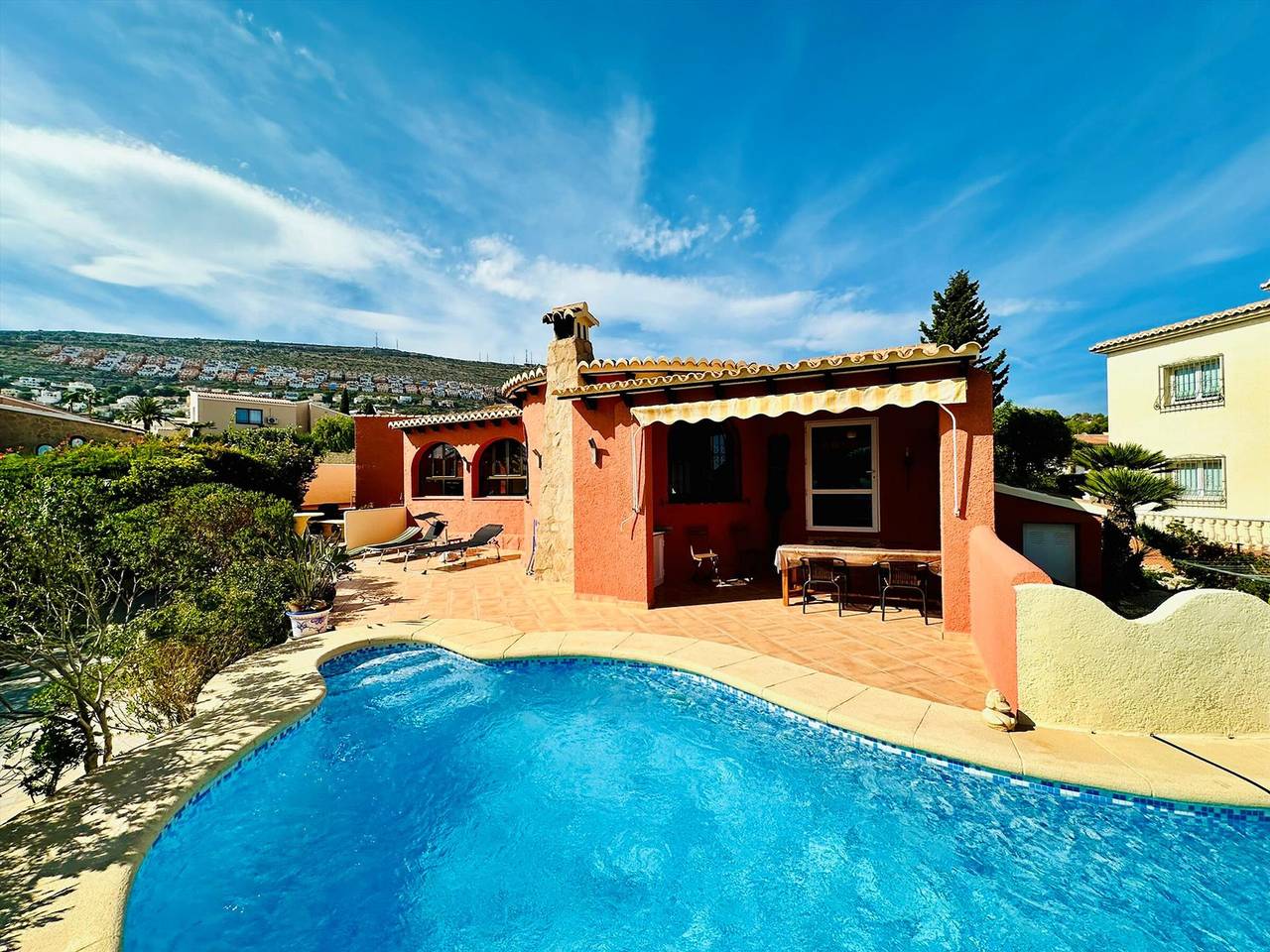 Villa mit privatem Pool, Klimaanlage und Meerblick in Benitachell in La Cumbre del Sol, Poble Nou de Benitatxell