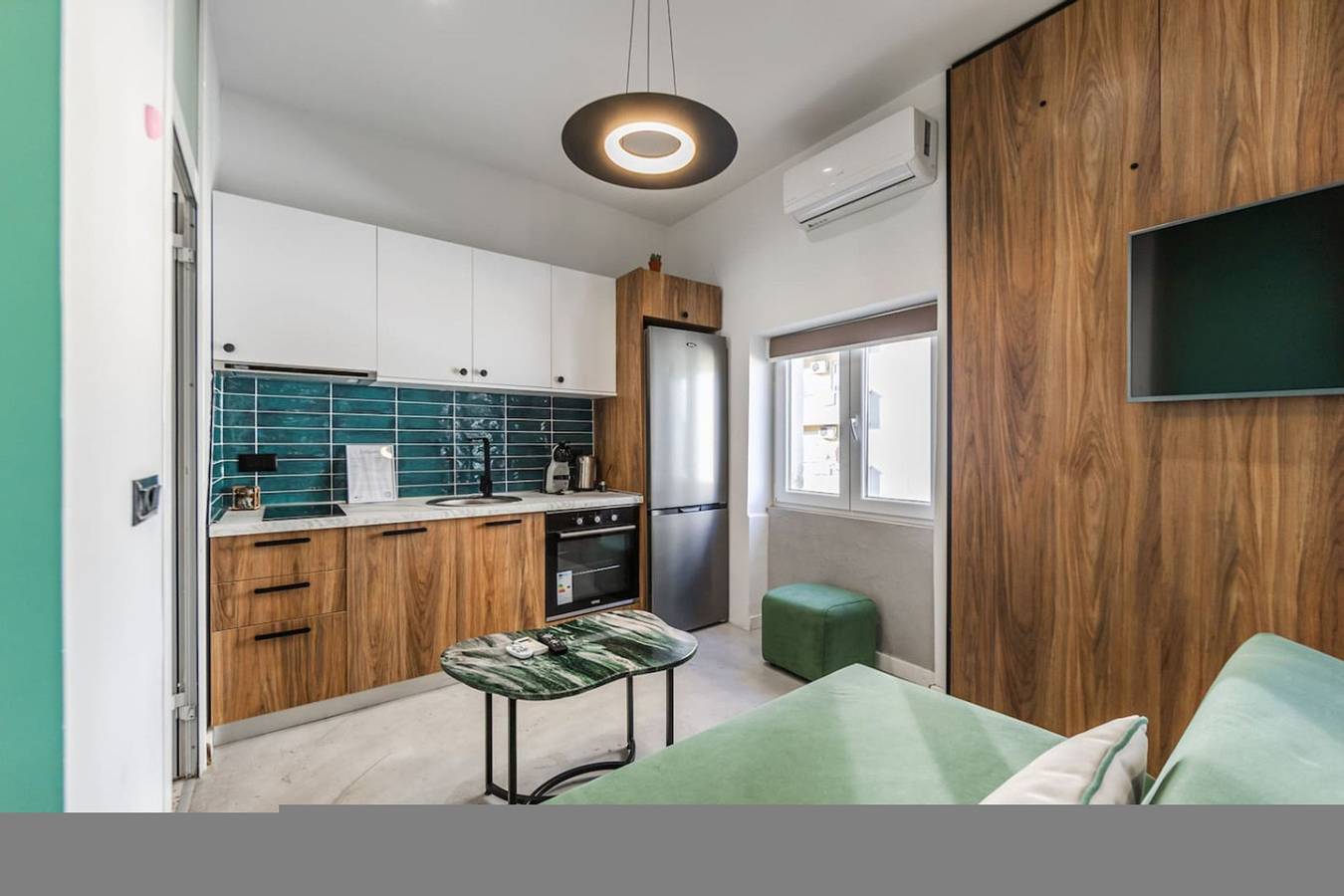 Ganze Wohnung, Warm Corner Studio | Central Comfort in Tiranë, Albanien