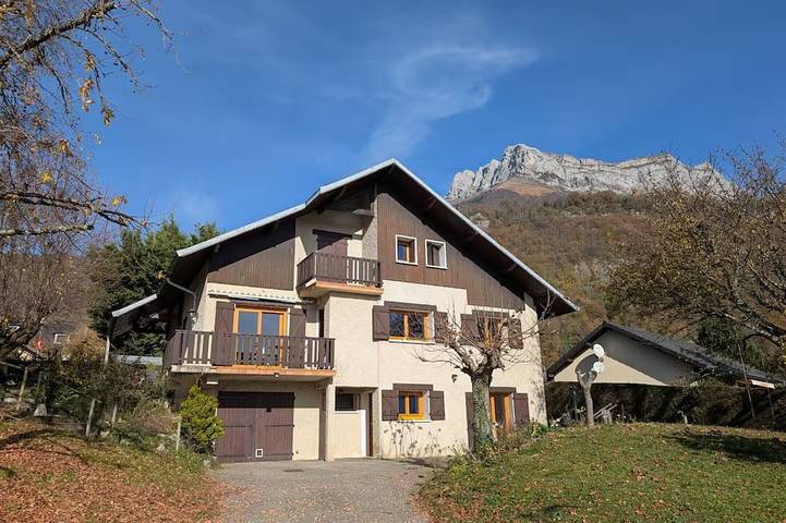 Gîte pour 4 personnes à Saint-Pierre-d'Albigny