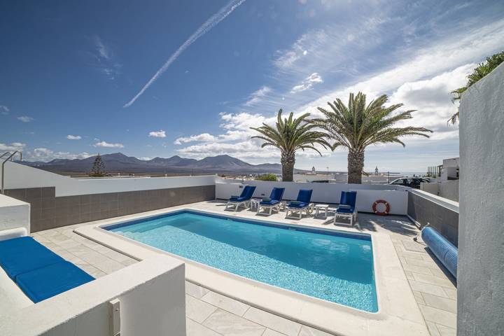 Ferienhaus für 10 Personen, mit Balkon und Meerblick auf Lanzarote - 2