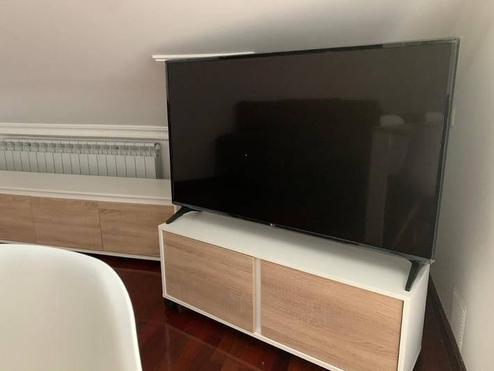 Gîte pour 8 personnes, avec vue et terrasse, animaux acceptés à Barro - 2