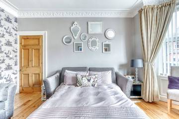 Holiday Home for 4 People in Edinburgh, Edinburgh and Lothian, Photo 3