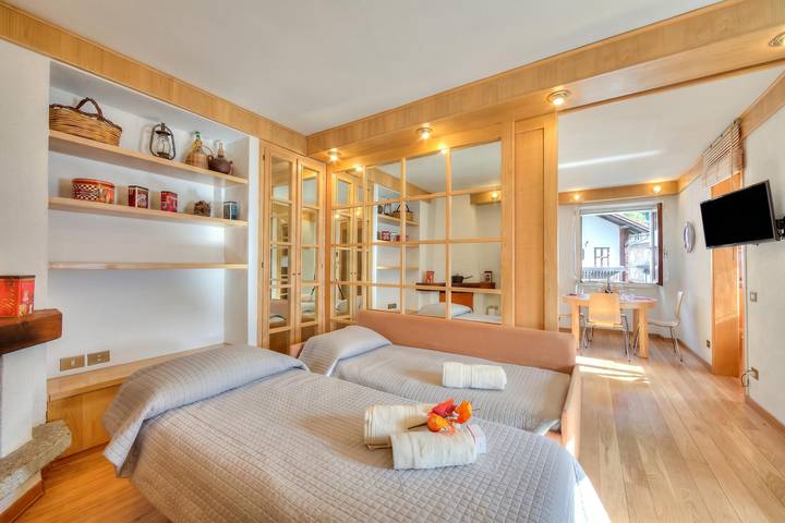 Appartamento intero, Monterosa Cozy Apartment 200m From Ski in Staffa (Macugnaga), Macugnaga